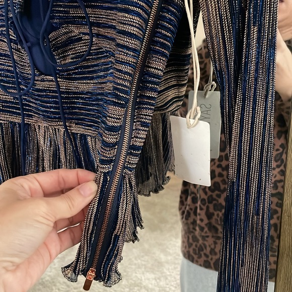 Saylor Kamara Top - Picture 3 of 5